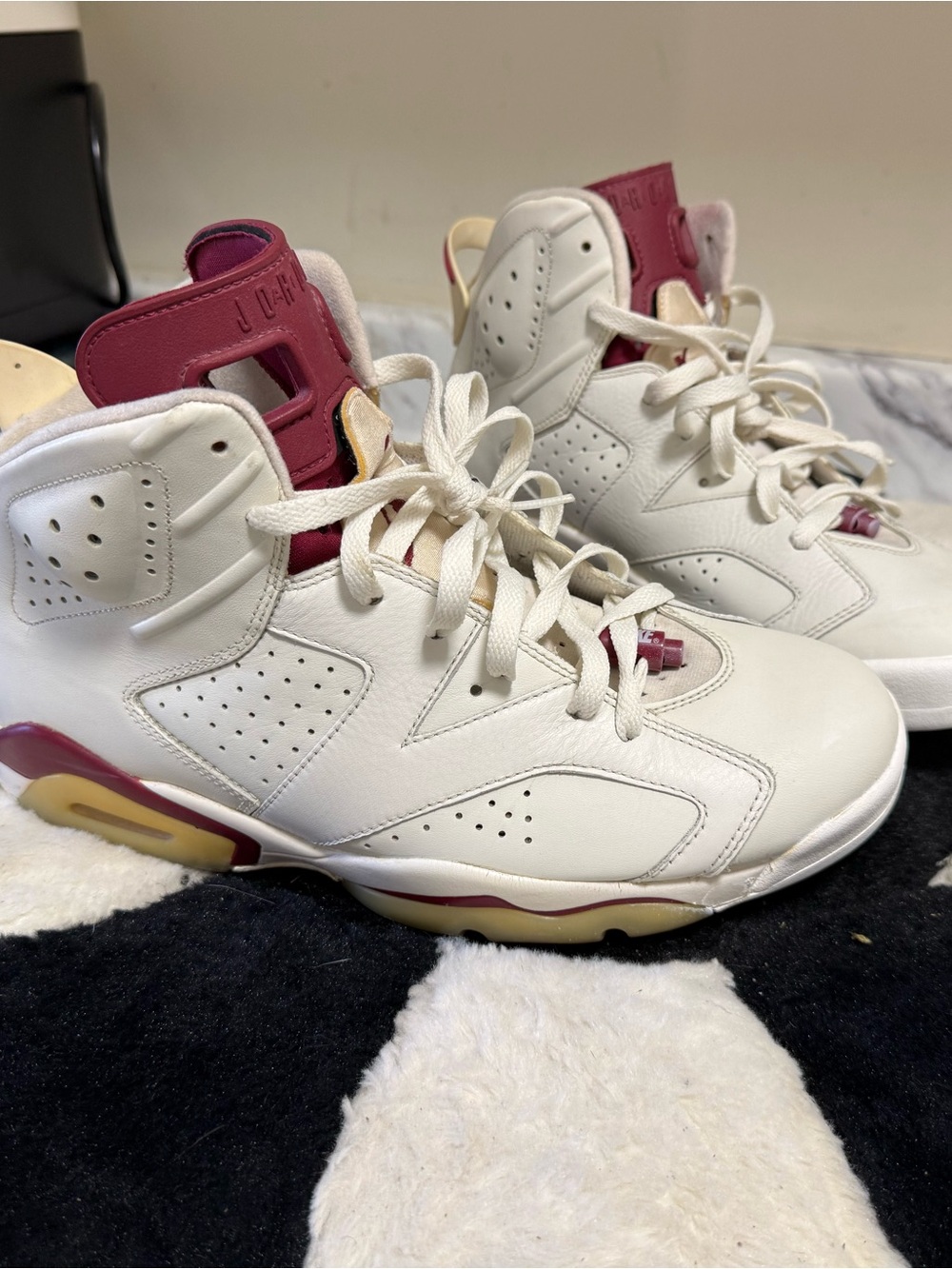 Jordan Men's White and Maroon High-Top Basketball Sneakers